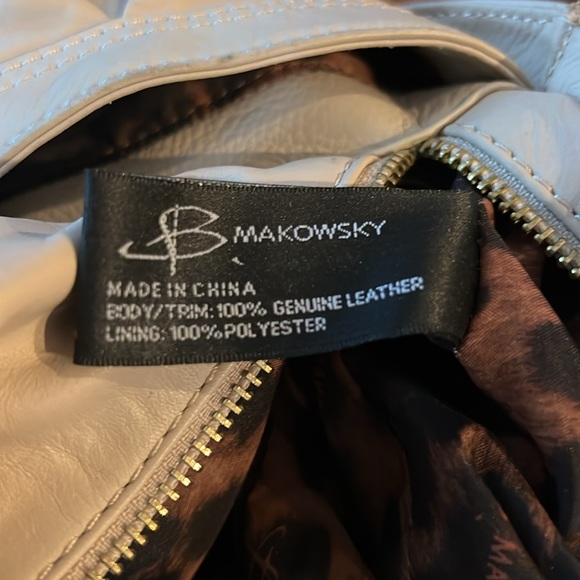 B. Makowsky Italian Full Leather Cream Calf Skin Hand Bag 10 Pockets - Picture 13 of 13